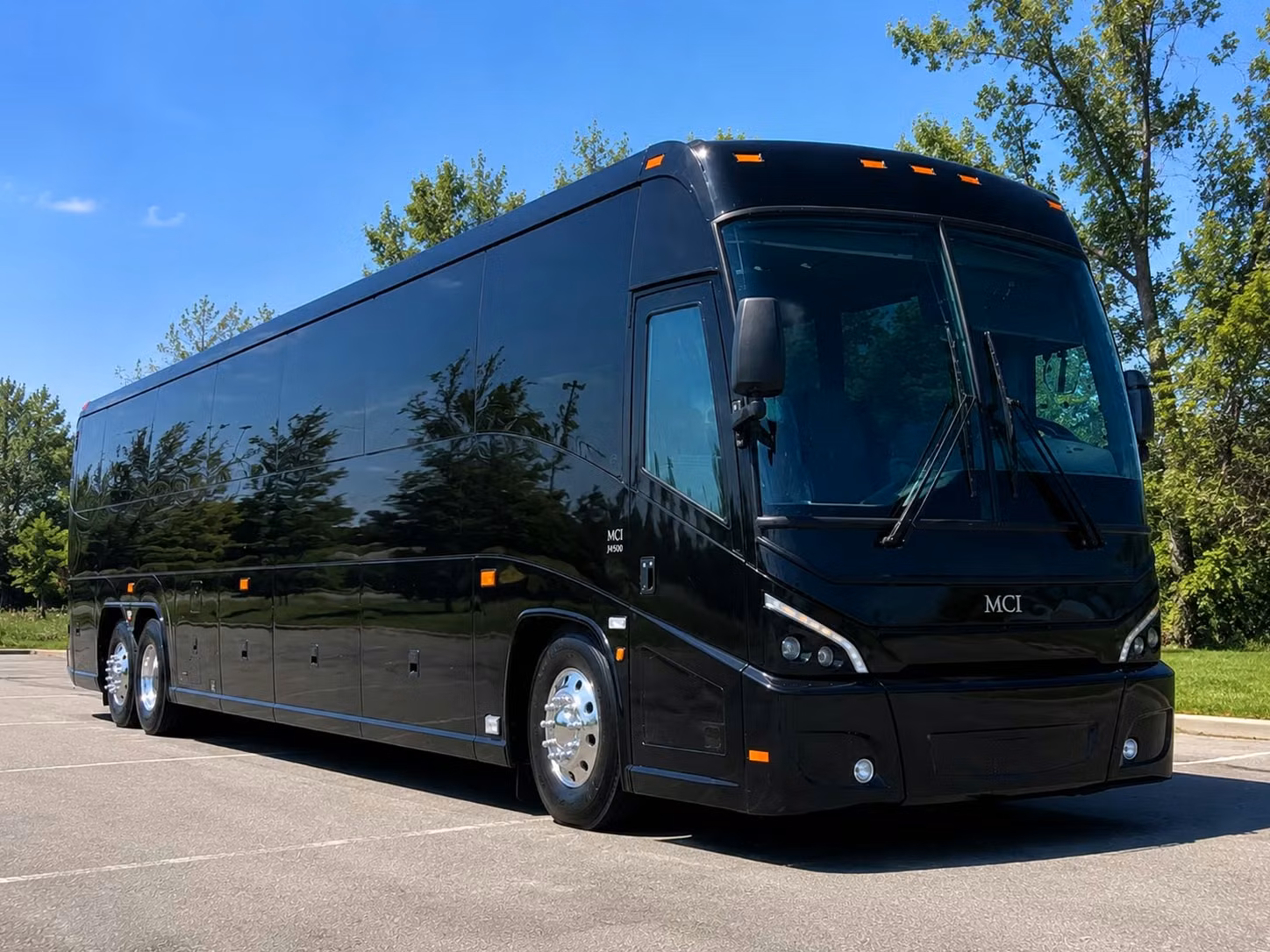 charter bus rentals for bellevue field trips to performing arts and cultural venues