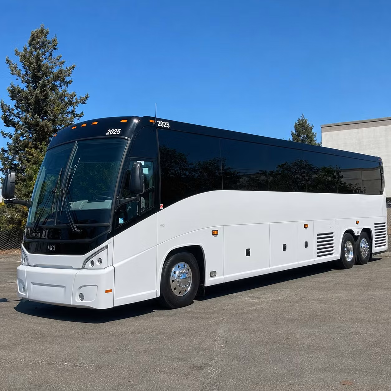 make your bellevue field trip stress free with ada accessible charter bus options