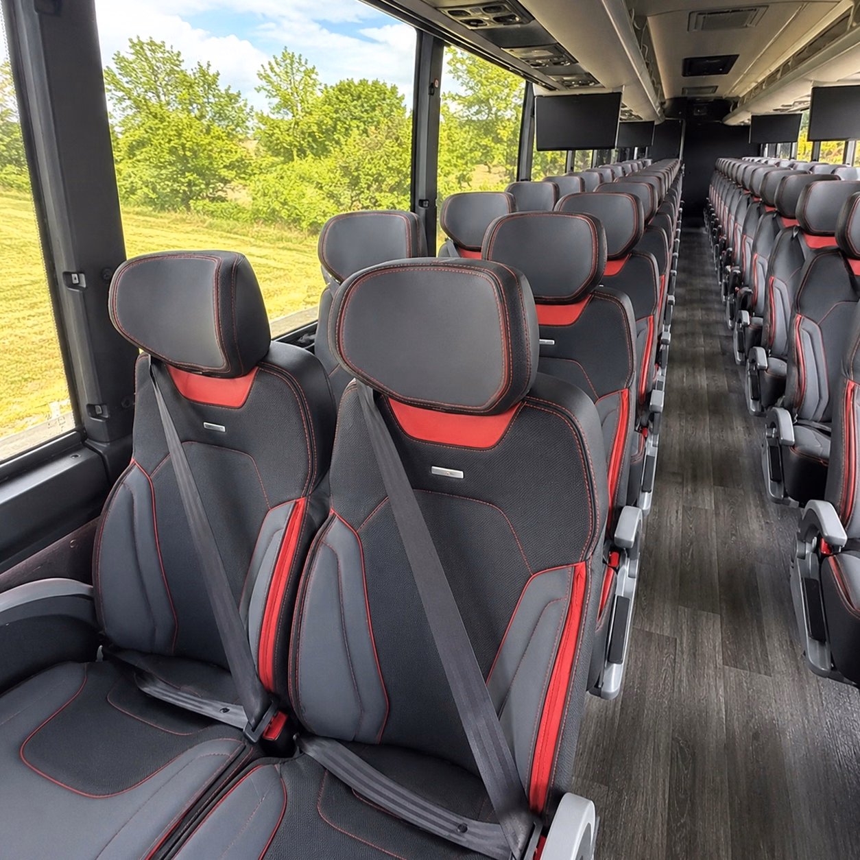 school field trip charter bus rentals in bellevue