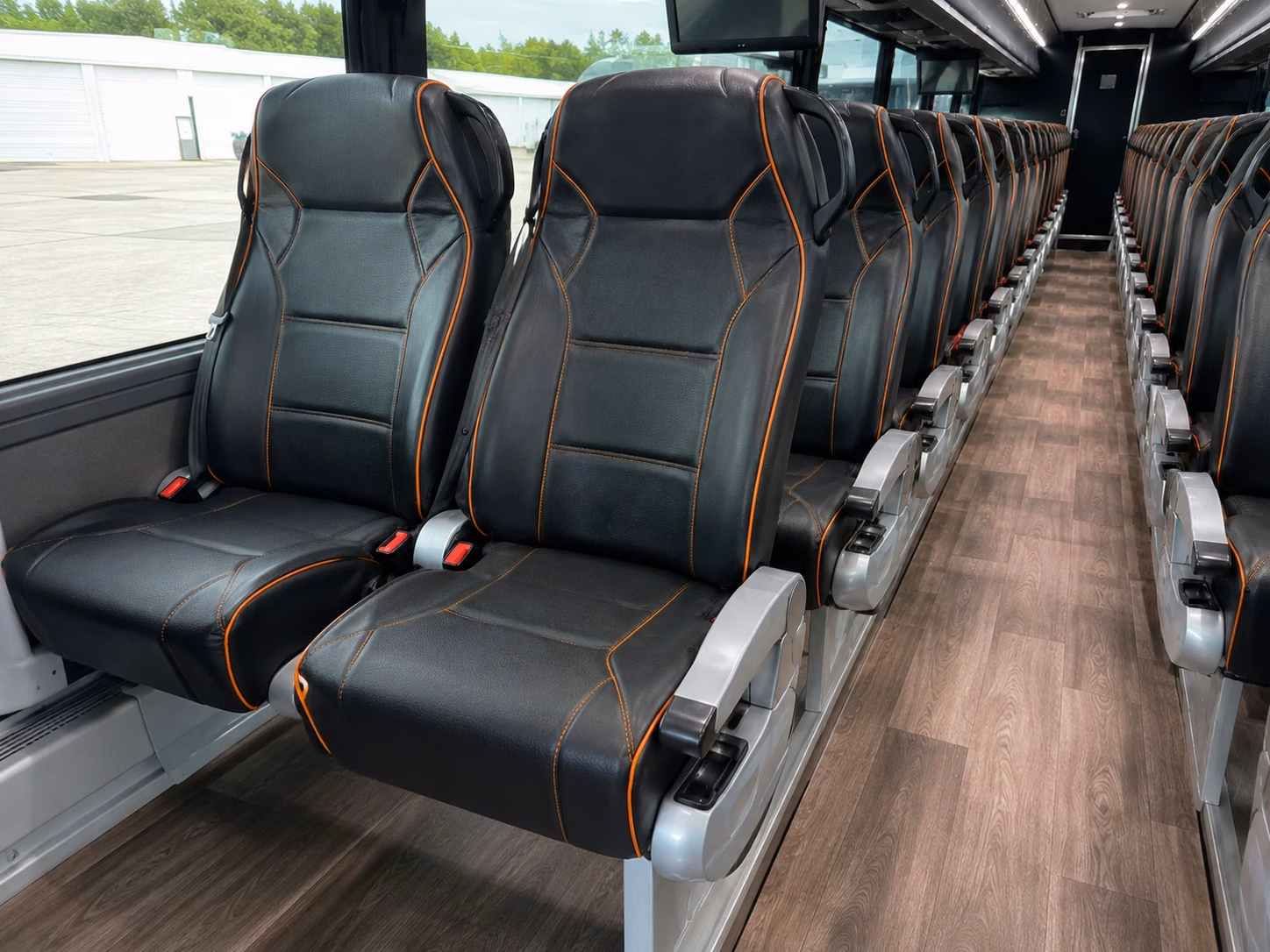 seahawks and sounders game day shuttles from bellevue to lumen field